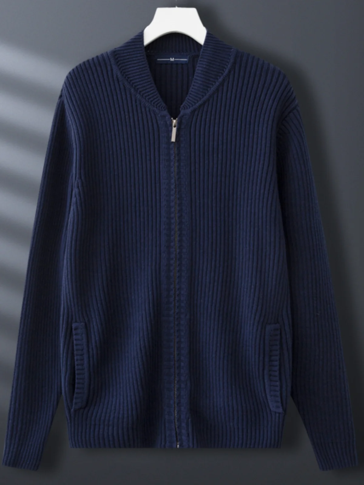 

Новый мужской вязаный кардиган на молнии, осень-зима 2024, корейский стиль, повседневный, молодежный, с длинными рукавами, верхняя одежда