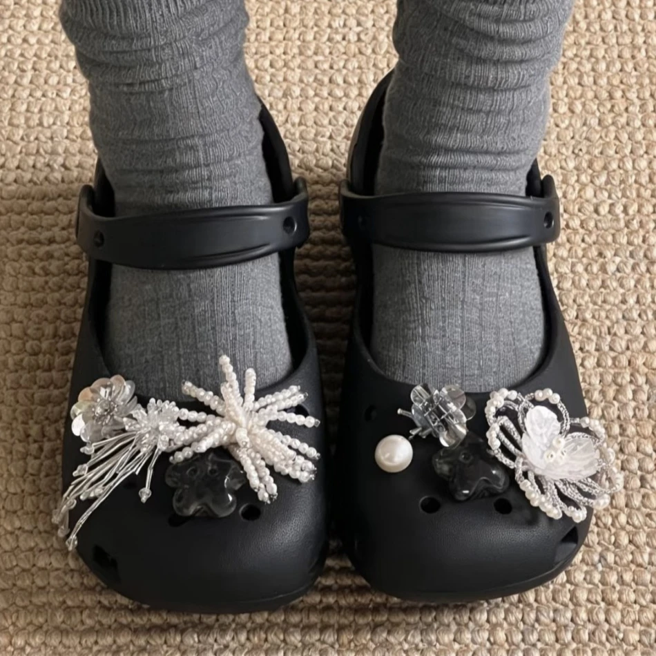Conjunto de Pingentes Originais para Sapatos Femininos, Estilo Retrô de Sapatilha, Pacote de Pingentes Corc, Decorações de Sapatilha Fluidas e Modernas, Acessórios DIY para Sapatos