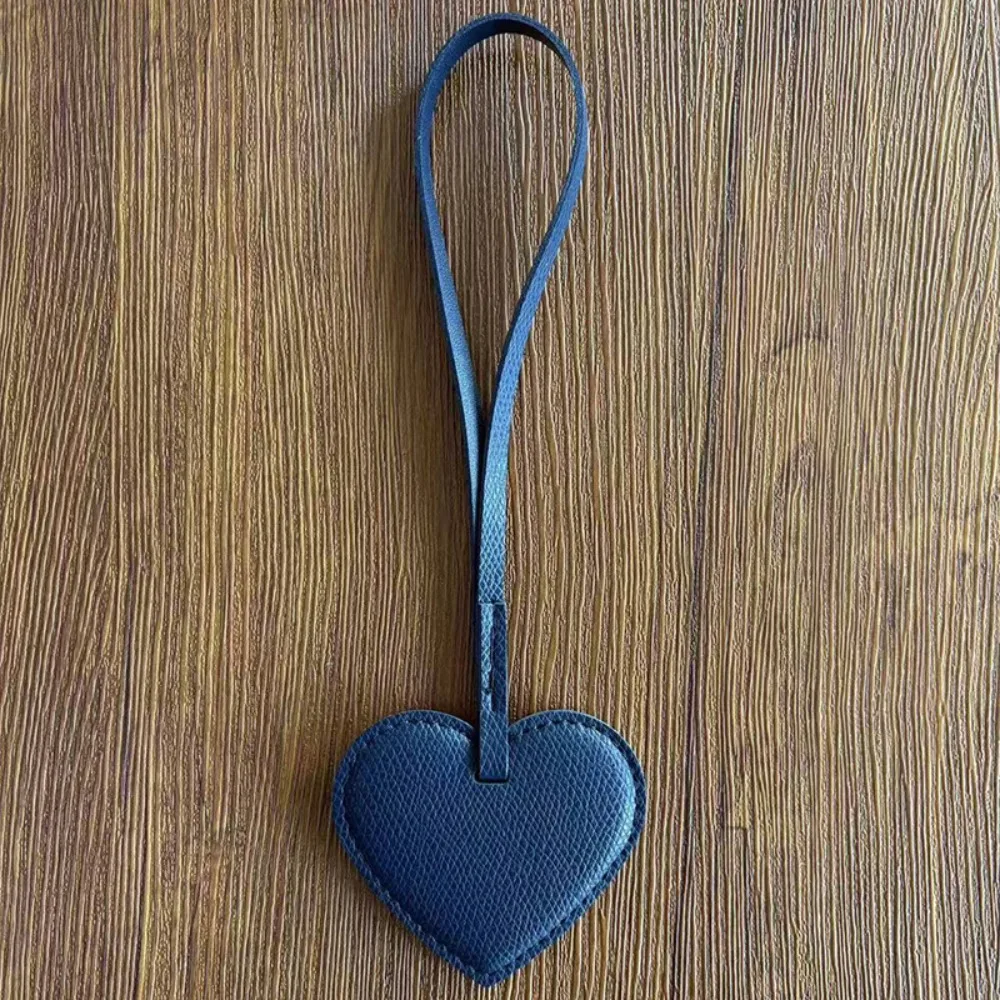 Cute Hanger Pu Leather Heart Pendant Heart Shaped Colorful Bag Charm Creative Fashion Pu Love Keychain Bag Accessory