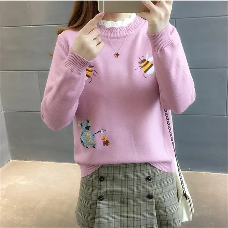 Korean Embroidery Little Bee Loose Warm Knitwear Jumpers Ladies Fashion New 2024Autumn Women Sweater Pullover Winter Tops