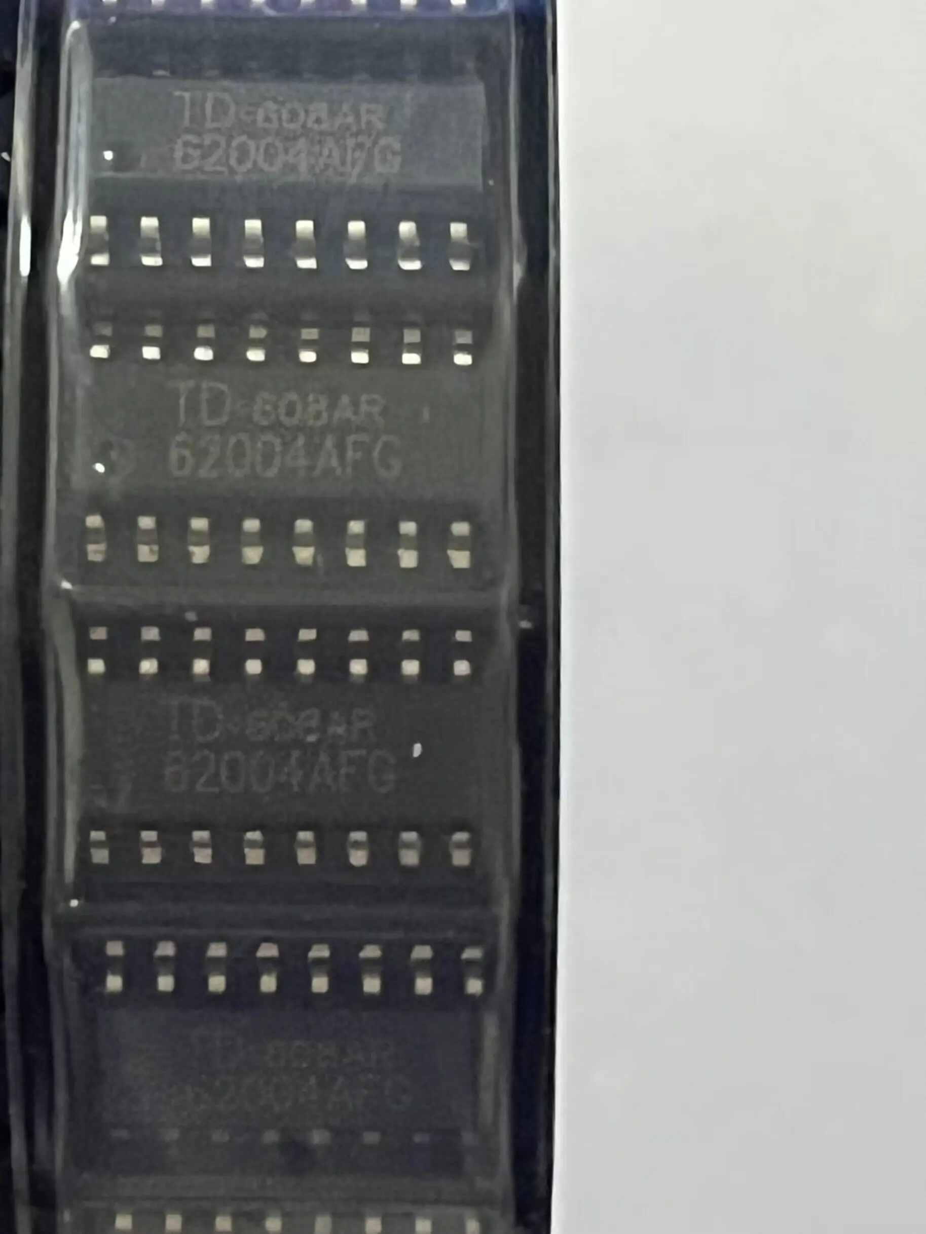 NEW TD62004AFG TD62004AF   TD62004A TD62004   7-CH 16-SOP