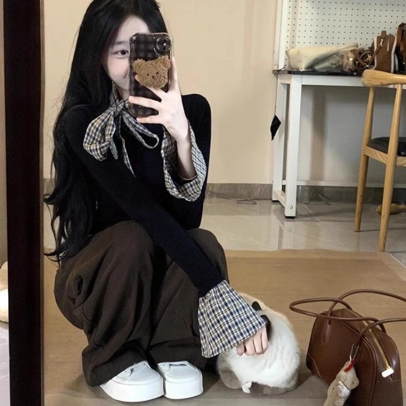 Atasan Ramping Tambal Sulam Kontras Kotak-kotak Korea Kaus Fashion Dua Potong Palsu Baru Musim Semi Musim Gugur Pakaian Wanita Tren Jalanan Tinggi
