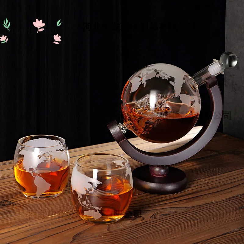 Whiskey globe wine holder, borosilicate glass craft wine bottle, creative wine bottle desktop decoration ornament