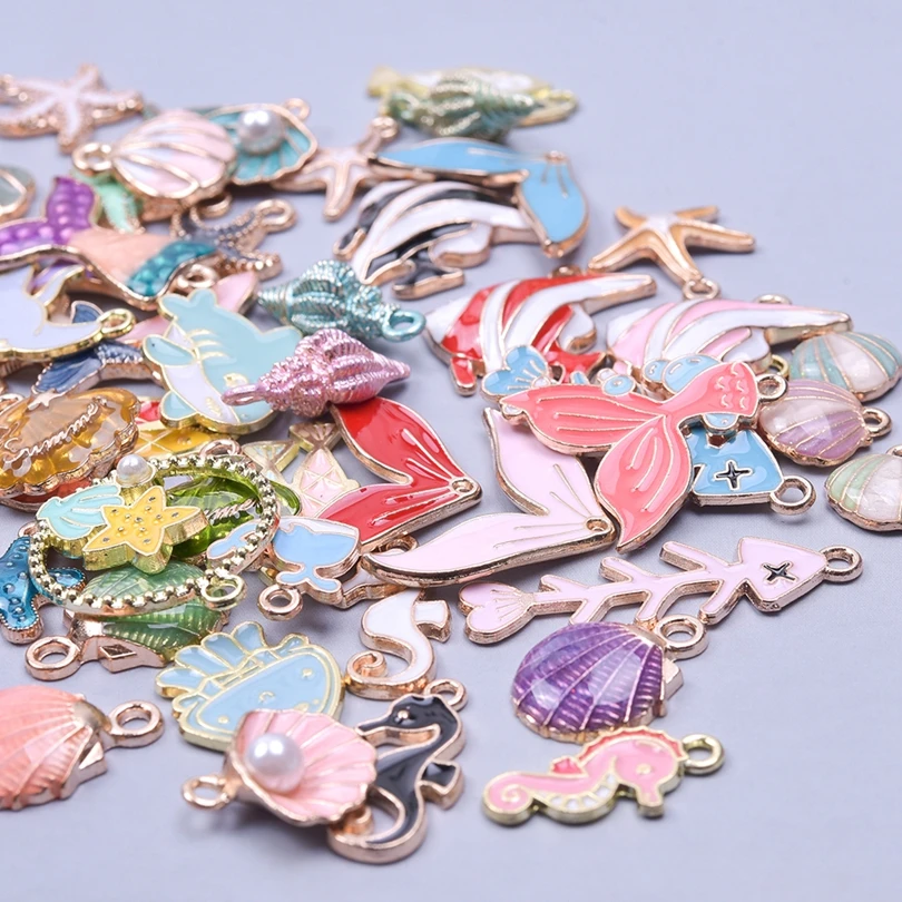 30Pcs/Lot Random Enamel Charms Sea Animal Mermaid Tail Shark Octopus Bedels Summer Conch Shell Pendant For Jewelry Accessories