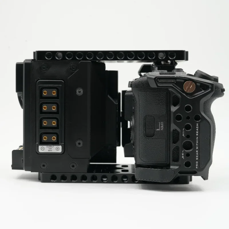 This Is a Magical For Sony FX3/Fx30 Cage Expansion Module Cineback