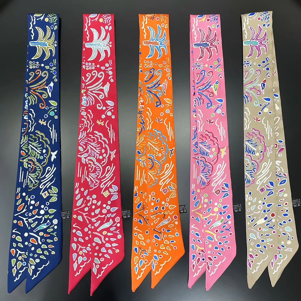 New Drawn Women Luxury Brand Silk Scarf Fashion Headband Foulard Skinny Hair Bag Scarves Design Neckerchief Kerchief