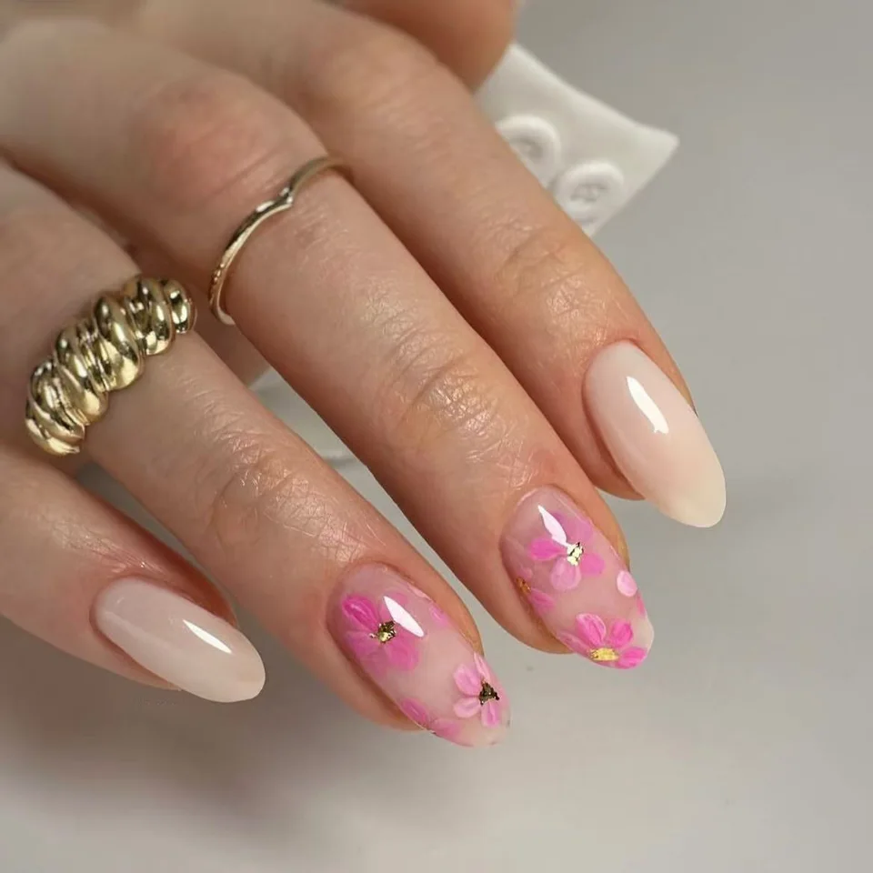 24 Piezas Uñas Postizas Francesas Almendra con Borde Púrpura y Diseño de Flores Simple, Uñas Adhesivas Desmontables Terminadas 5
