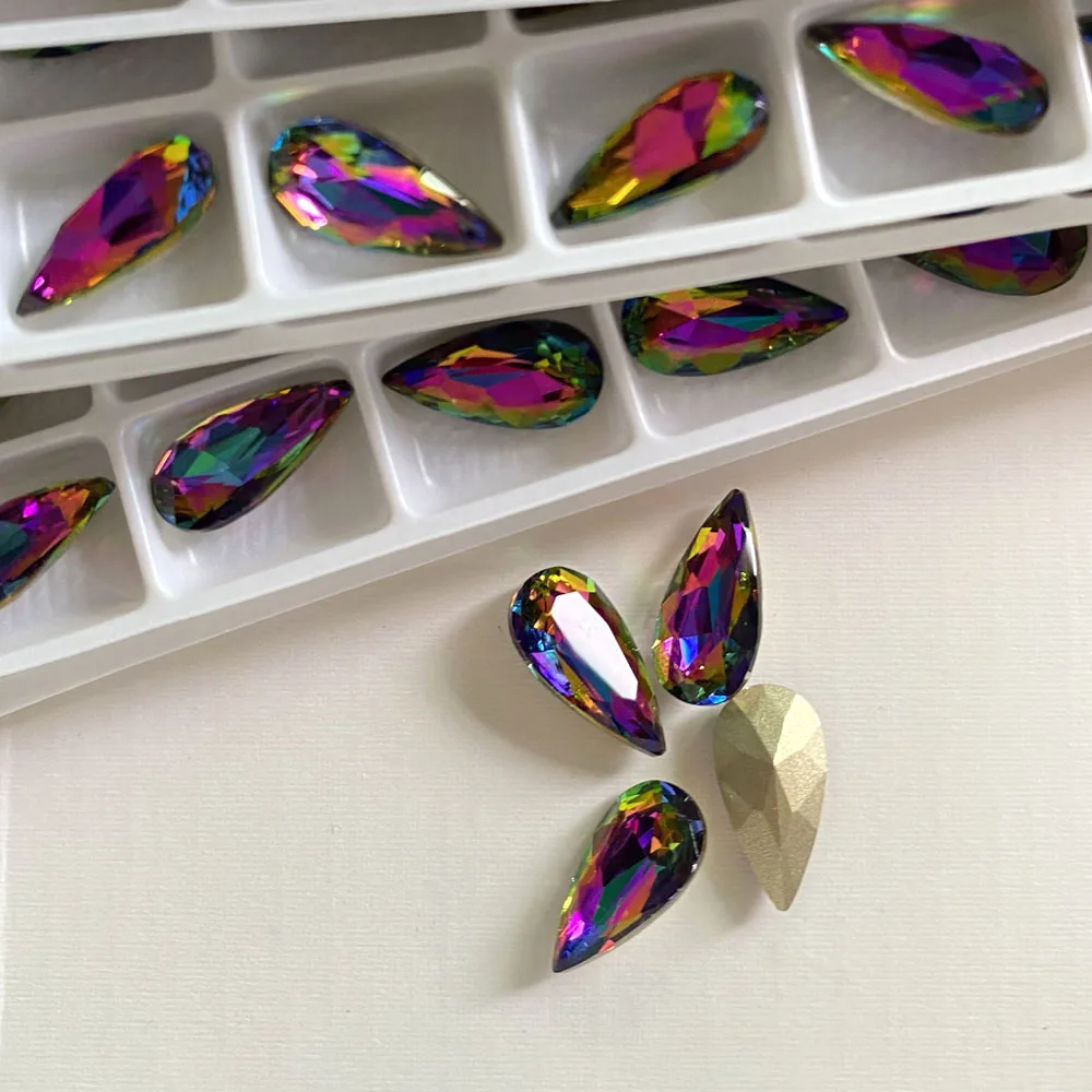 Colore vulcano Stili diversi Nials Strass Fondo a punta Vetro Nail Art Pietre di cristallo fantasia Accessori per unghie lucidi