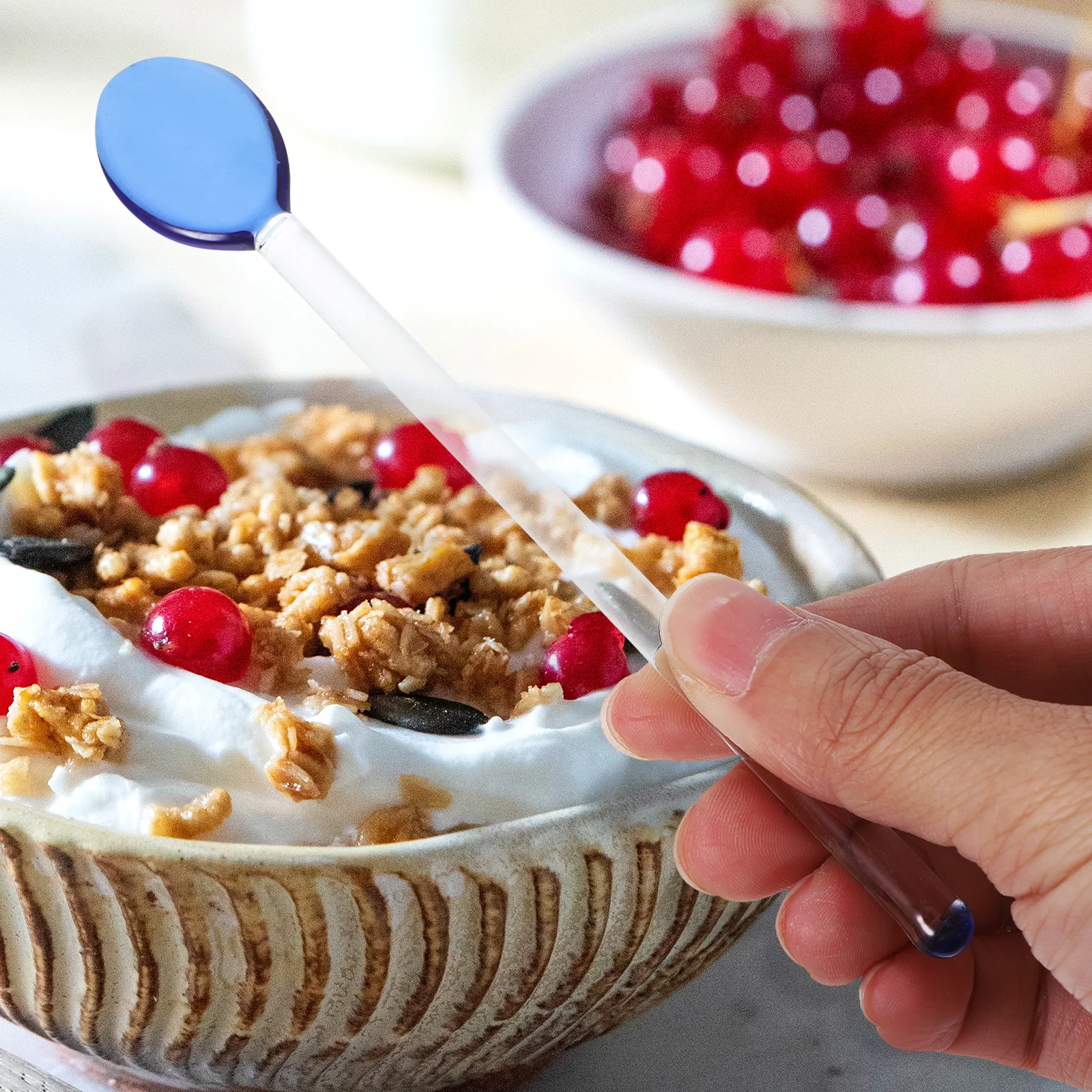 

4Pcs Long Glass Spoons Portable Stylish Clear Spoons for Coffee Dessert Soup Stirring Kitchen Use Ice Cream Spoon