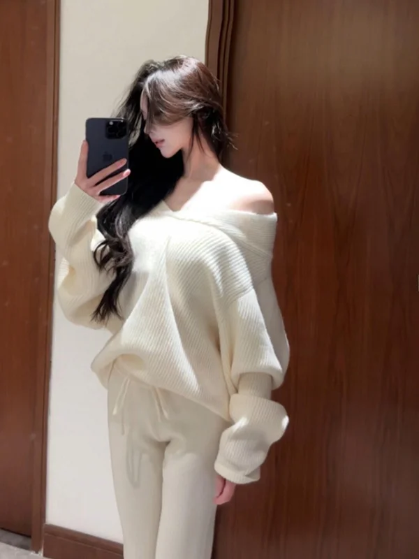 

Soft Sle Unique Knitted Sweater And Casual Pants Two Piece Set Anti Aging Spring 2026 Faion Ensemble for Women