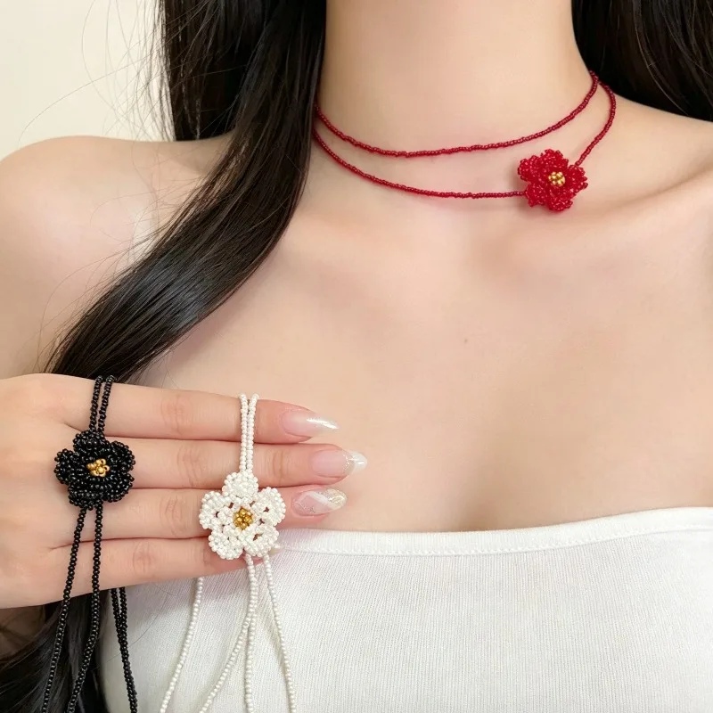 

Красное ожерелье ручной работы с бусинами в виде камелии, женское винтажное двухслойное многослойное колье на ключицу, элегантное универсальное украшение на шею, аксессуар