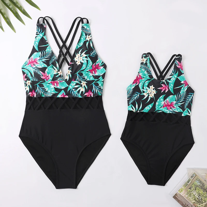 

Family Matching Outfits Mother And Daughter Swimwear Summer Adult Kids One-Piece Bikini Girls Swimsuit Mom Baby Bathing Clothes