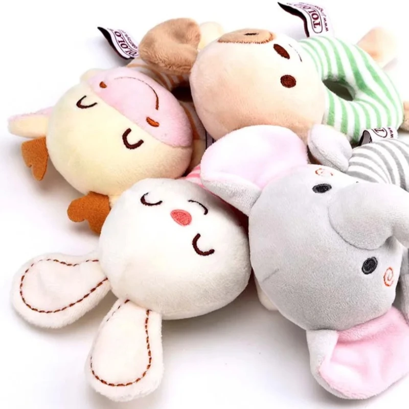 感情を落ち着かせるベビーガラガラおもちゃ漫画動物ぬいぐるみ幼児ハンドリングベッドおもちゃ新生児0-24ヶ月幼児早期教育玩具