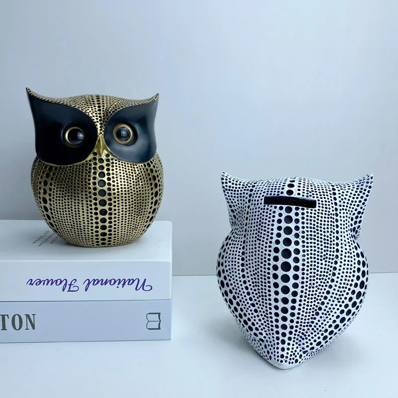 

Resin Owl Piggy Bank Figurines Fat Nighthawk Coin Storage Ornament Bird of Minerva Home Study Room Desktop Decoration