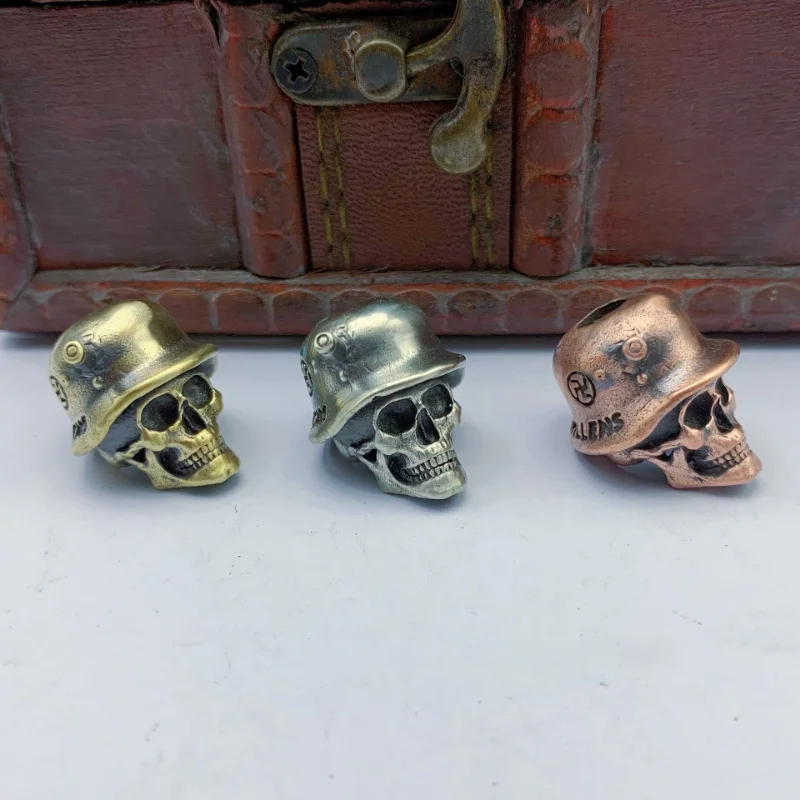 EDC Knife Pendant Paracord Pendant Flashlight Pendant Finger Pendant Pirates of the Caribbean Skull