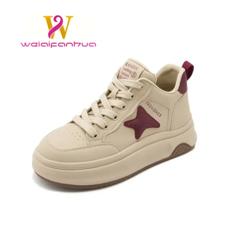 

Large Size Women's Shoes Leather Small White Shoes Women's 2024 Autumn and Winter Model Thick-soled Fleece Casual Sports