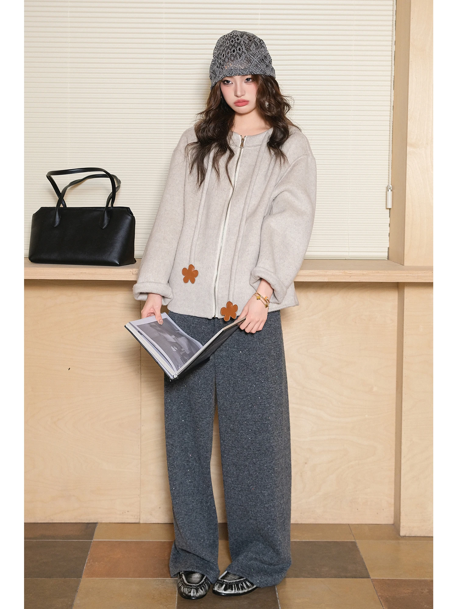 

Двустороннее шерстяное пальто MIUCO с капюшоном, повседневное, из верблюжьей шерсти, на молнии, удлиненное, прямого кроя, женское...