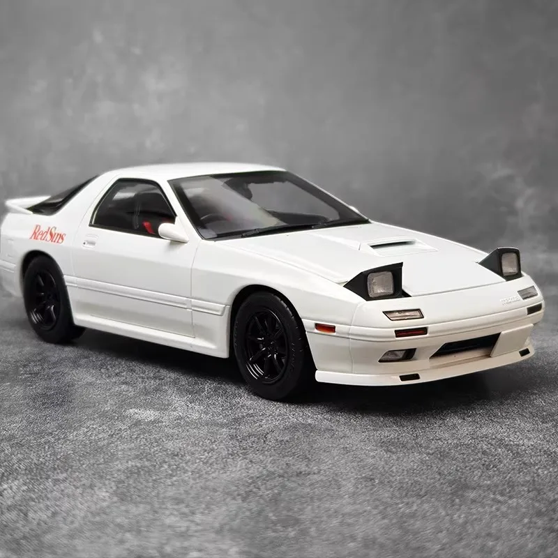 WHELART 1/18 Mazda Savanna RX-7 FC3S Initial D 30th Anniversary Ryosuke Takahashi White Diecast Car Model Boy Collecion Gift view 3