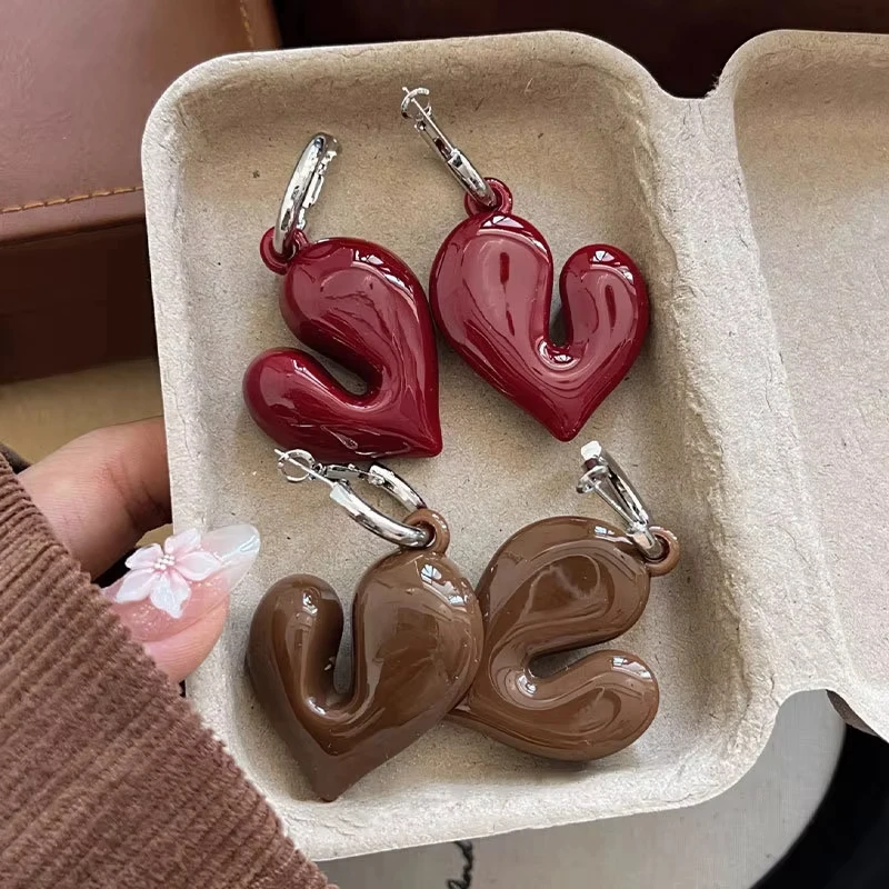 Elegant Exaggerated Irregular Wine Red Heart Shaped Pendant Earrings for Women Vintage Personality Travel Party Jewelry Gifts