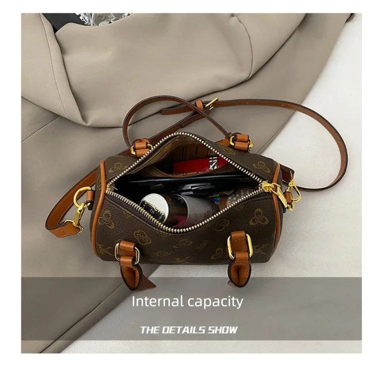 Neue Boston Pillow Bag für Damen, klassischer Stil, florale Einzelschulter-Handtasche für Senioren, weiches Leder, kleine quadratische Tasche für den täglichen Gebrauch. – Detail 3