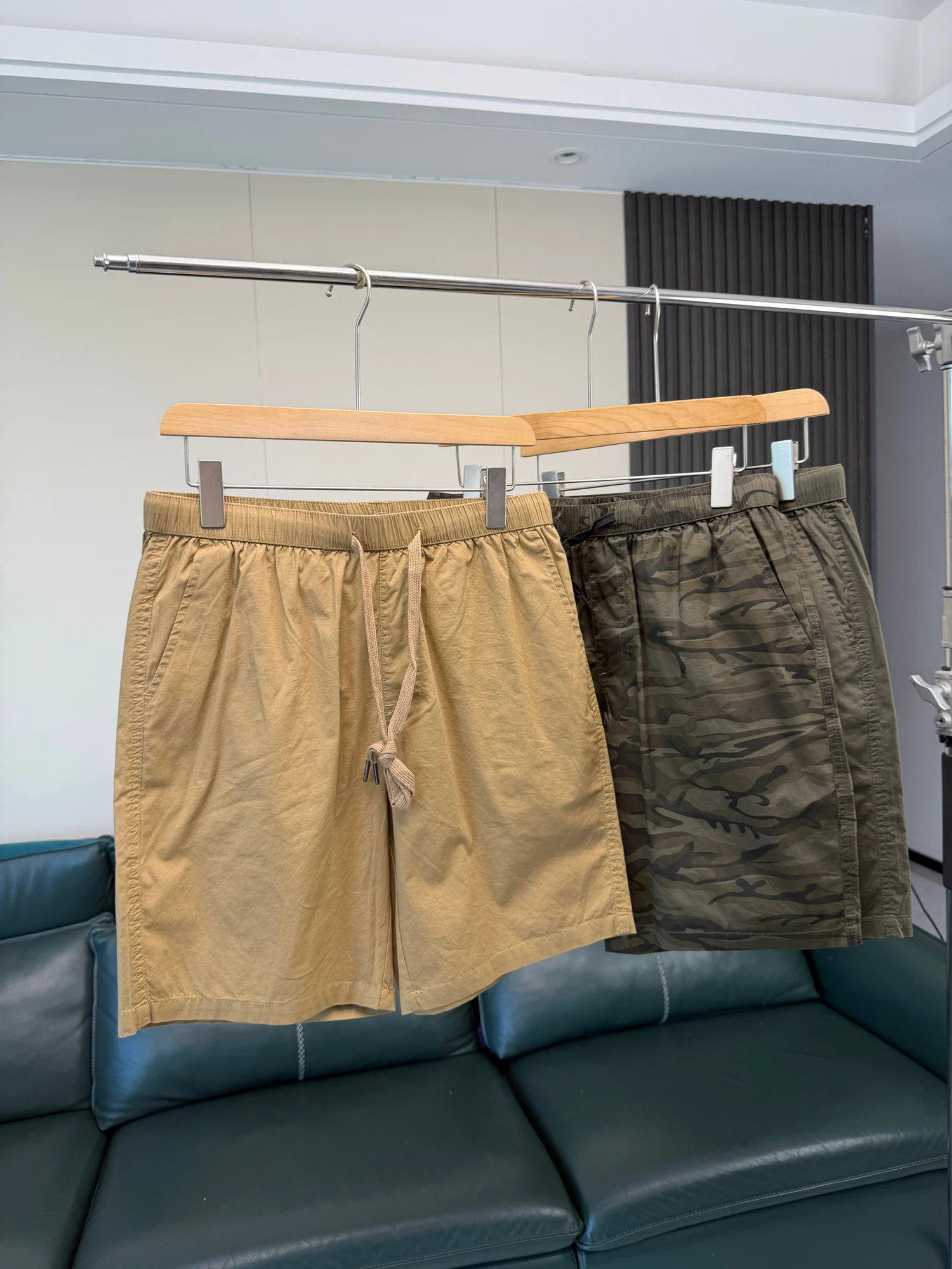 

Comfortable Elastic Waist Shorts Men's Summer Sporty Casual Lightweight Breathable Fashionable Youth Daily Wear Straight Leg