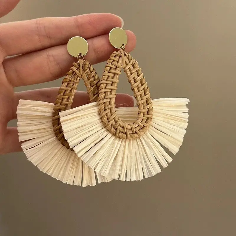 Bohemian Vintage Vine Woven Sunflower Tassel Exaggerated Earrings For Women Hand-Woven Dangle Earrings Summer Vacation Jewelry