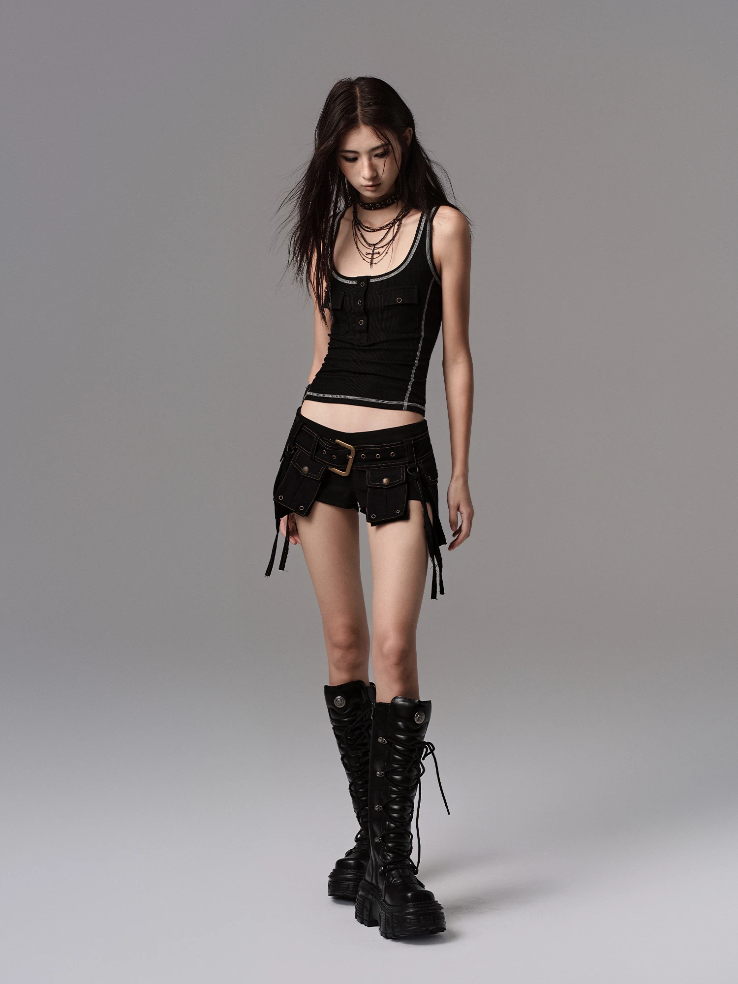 Low Waist Silk Low Pixel Retro Shorts Multi Pocket Bright Line Stitching Casual Pants for Women Straight Leg Fit Style