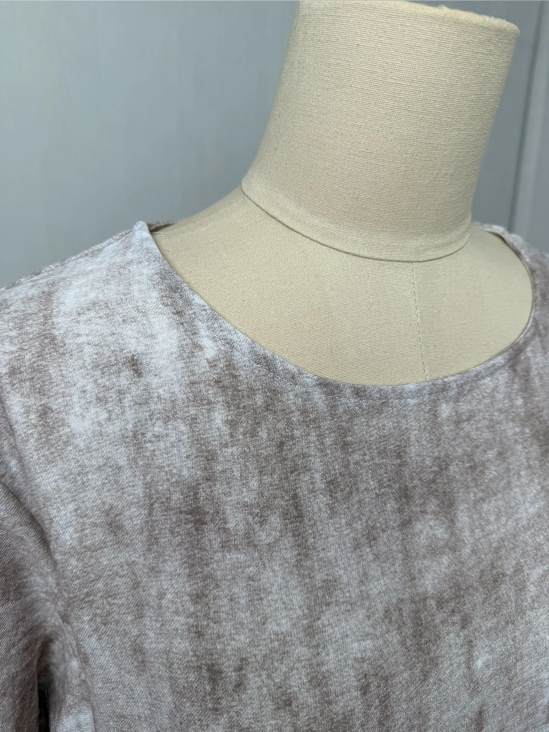 2025, heet verkoop elegante abrikozen moslim gewaad Abaya met gecoördineerde Ramadan, ideaal voor het creëren van moeiteloos chique bescheiden outfit