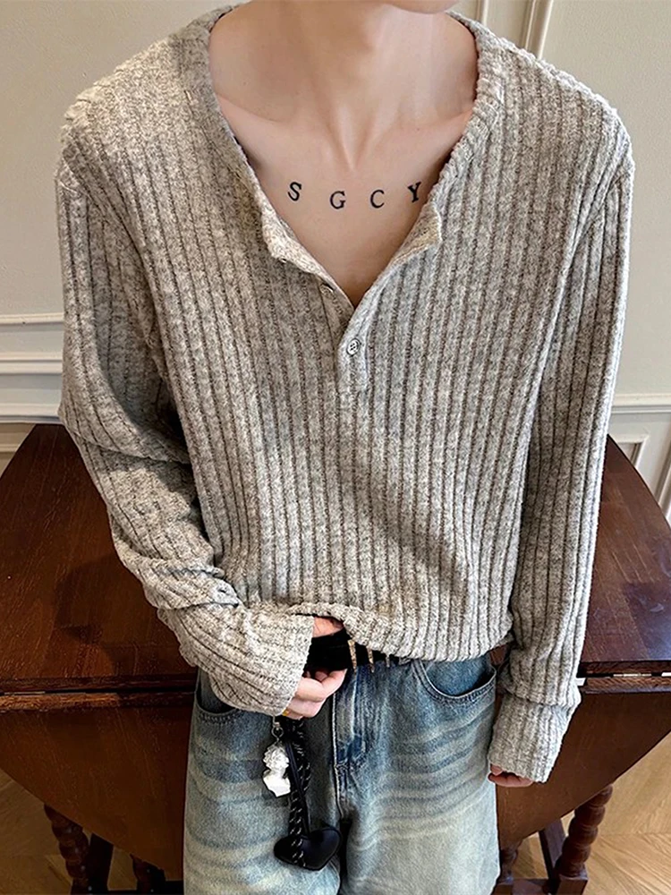 2026 Spring Trendy Slim T Shirts Men Vintage Henley Collar Buttoned Long Sleeve Pullovers Mens Casual Solid Color Texture Shirts