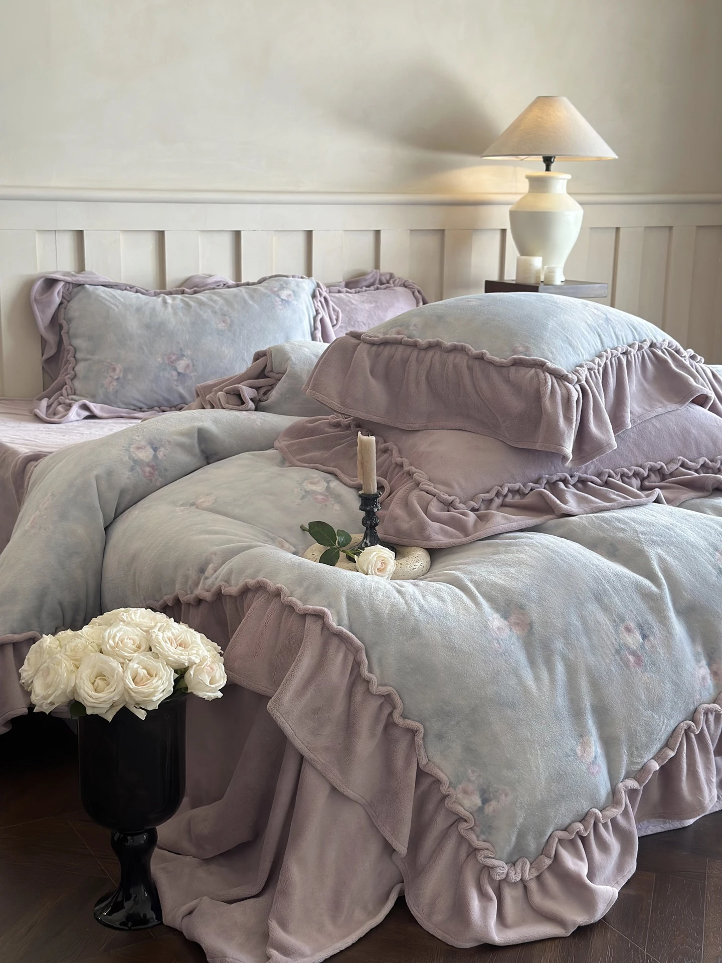 

Thickened Retro Milk Velvet Bedding Set Princess Style Leaf Printed Quilt Cover Winter Warm High Grade Bed Sheets