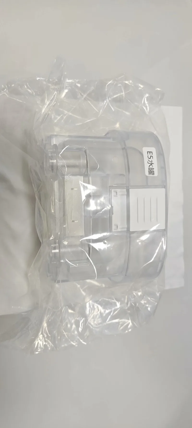 E5 water box is an important accessory of the water level monitoring system