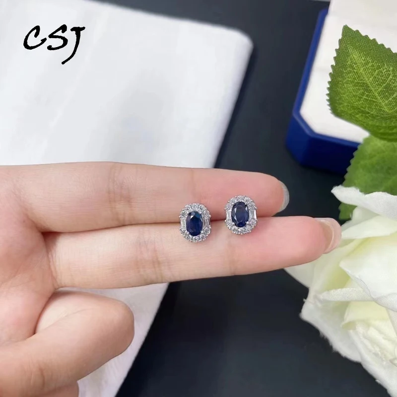 

Женские серьги-гвоздики из серебра 925 пробы, 4 Х6 мм