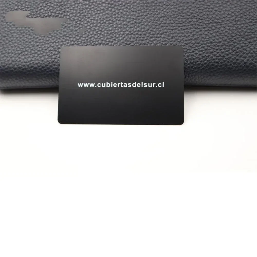 

2025 Новые модные доступные низкие минимальные заказа матовые черные интеллектуальные программируемые RFID-металлические NFC-карты для рекламы компаний