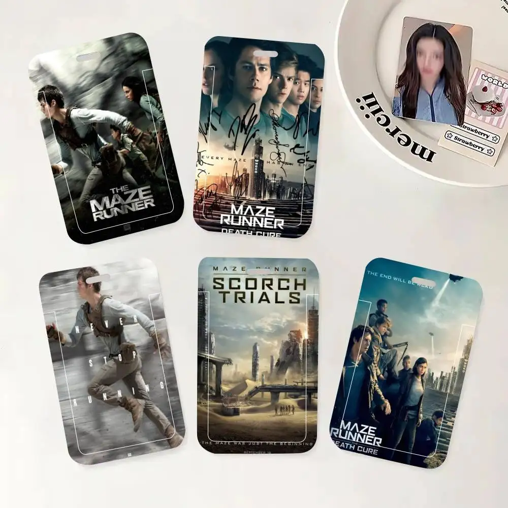 

Movie The Maze Runner Series ID Card Holder Neck Strap Pendant Door Badge Holder Lanyards Keychain Work Credential Case Gift