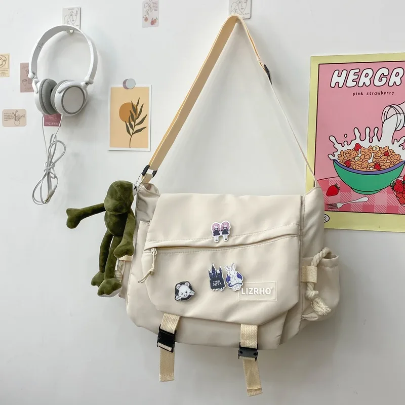 Bolso de hombro coreano Ins Wind de gran capacidad para hombres, bolso de mensajero japonés Harajuku Retro para herramientas, bolso de mensajero para estudiantes para niñas