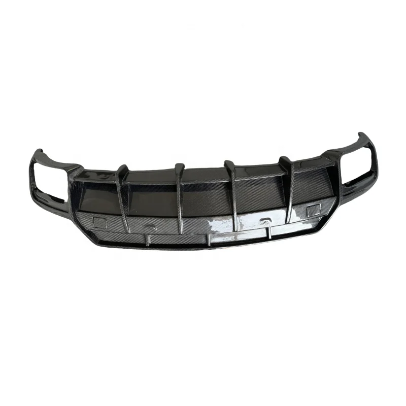 

1016 Style Carbon Fiber Rear Diffuser Body Kit for Lamborghini URUS