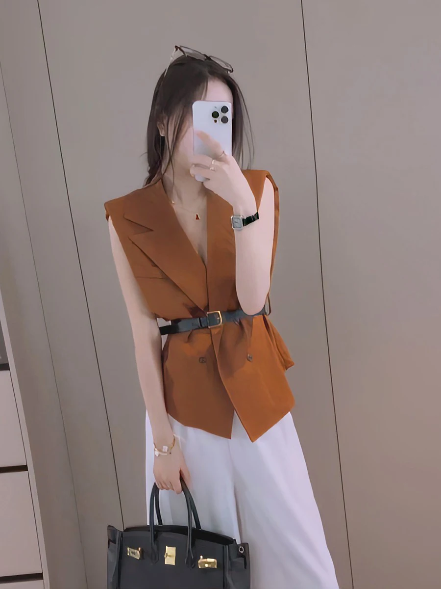 

Женская модная блузка Slim Fit с эффектом утяжки на талии, летняя коллекция 2025, новый корейский стиль, однотонная, для повседневной носки