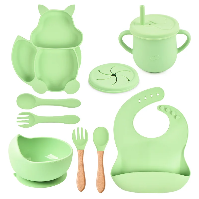 8 Piece Children\'s Squirrel Compartmentalised Silicone Tableware Set Baby Silicone Complementary Food Set Silicone Dinner Plate