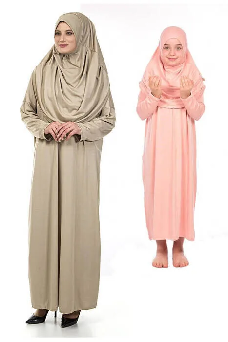 

IQRAH Mother Girl One-Piece Prayer Set 3