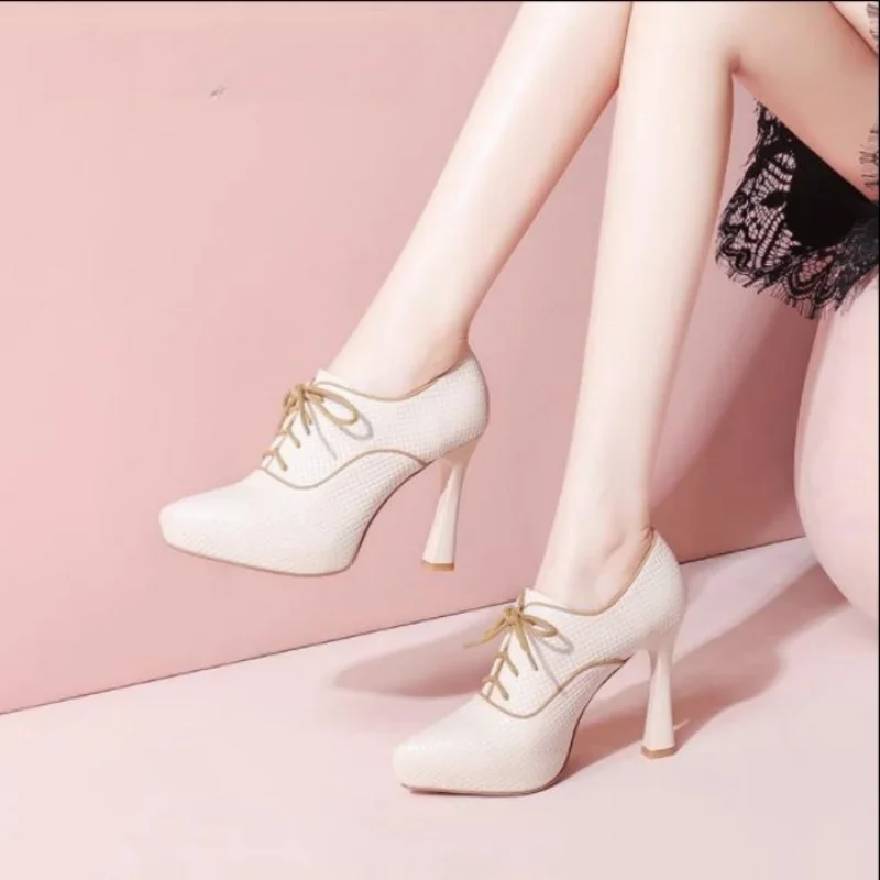 2023 Autumn new French deep mouth single shoes leather thick with waterproof platform pointed head strap beige high heels sub