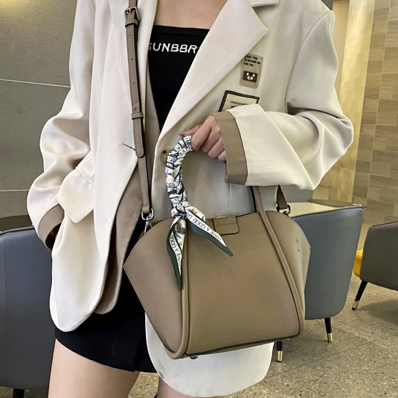 YANATARI Genuine leather handbag leather bag minimalist Crossbody bag women female luxury bag shoulder bag cowhide Vintage Bag