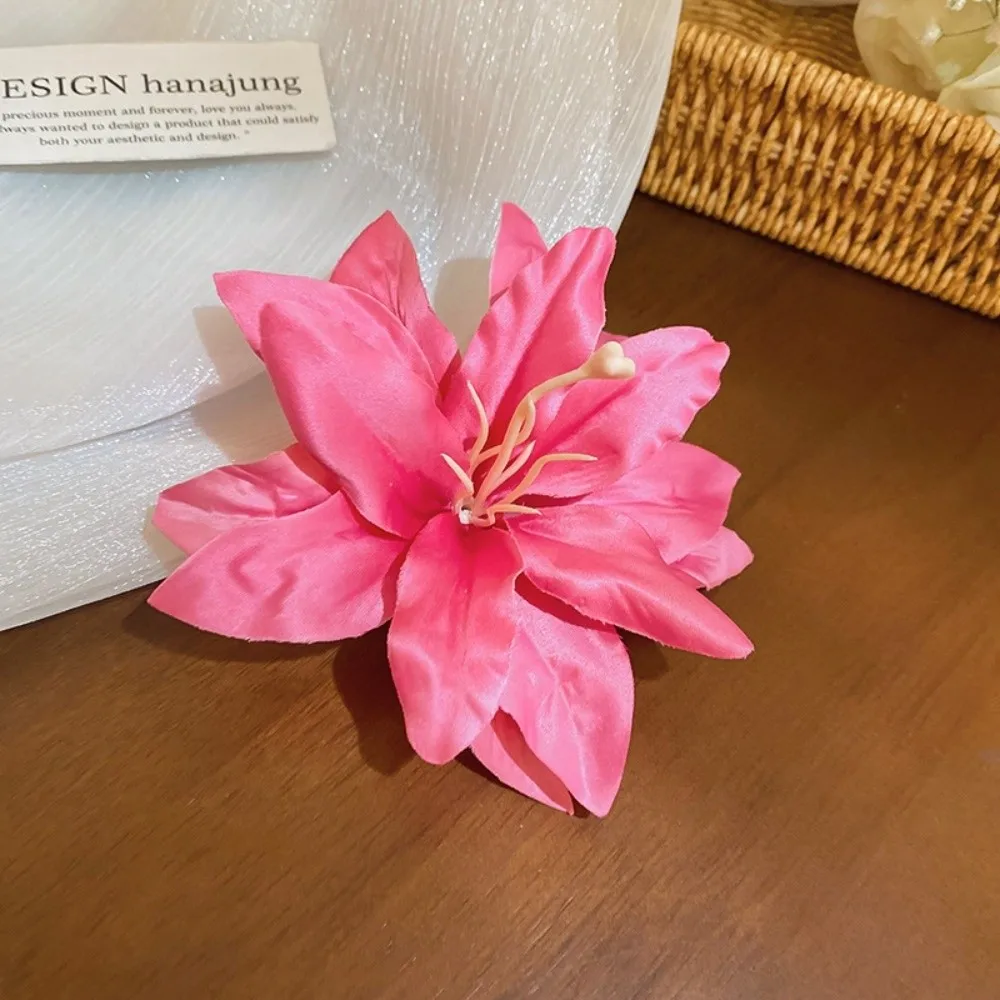 

Vintage Sweet Petal Hair Clips Elegant Versatile Red Fabric Hair Barrettes Stylish Long Tassel Flower Duckbill Clip