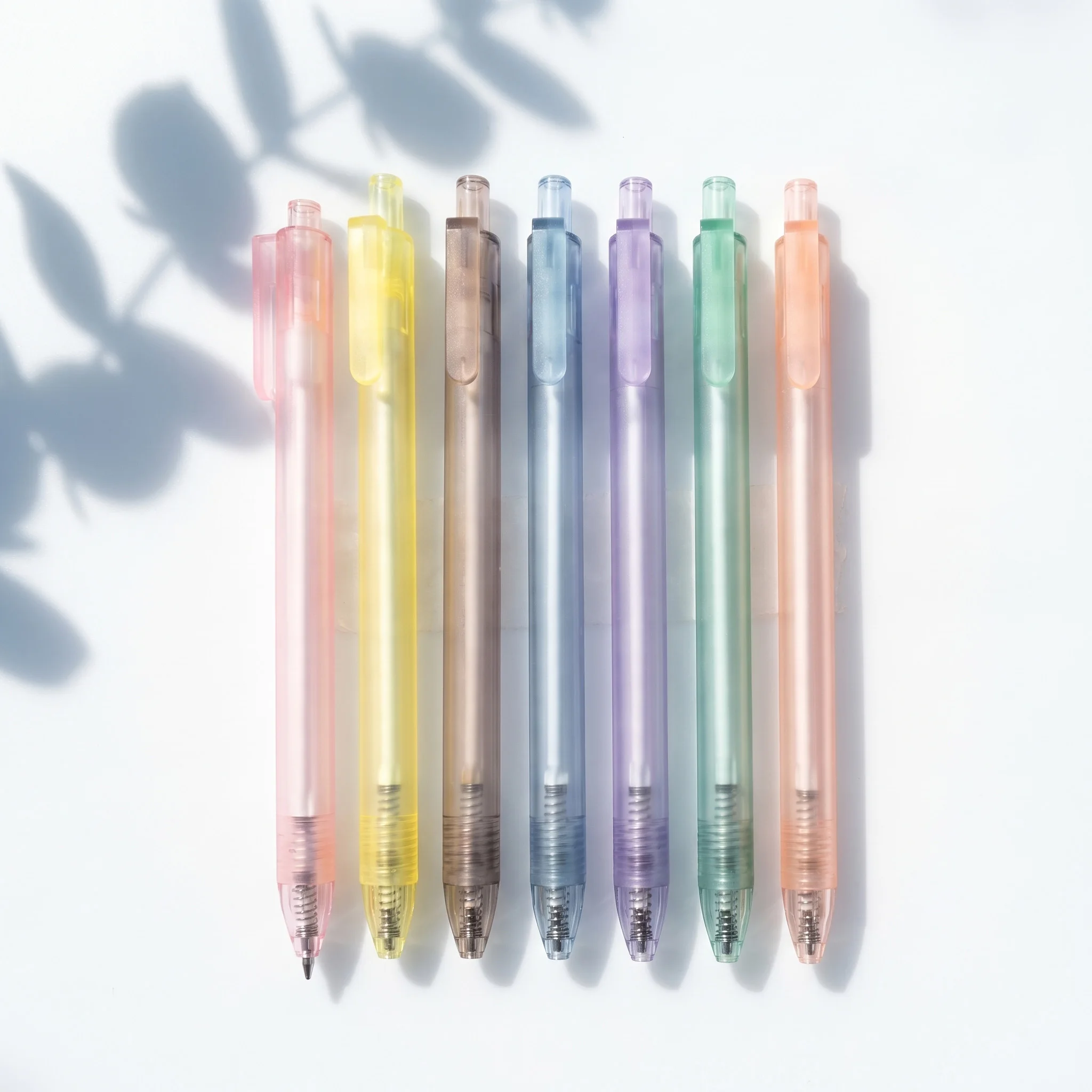 

7pcs ballpoint pen, 0.5mm black pen core, smooth writing, no ink leakage, suitable for adults, women, men, writing, office