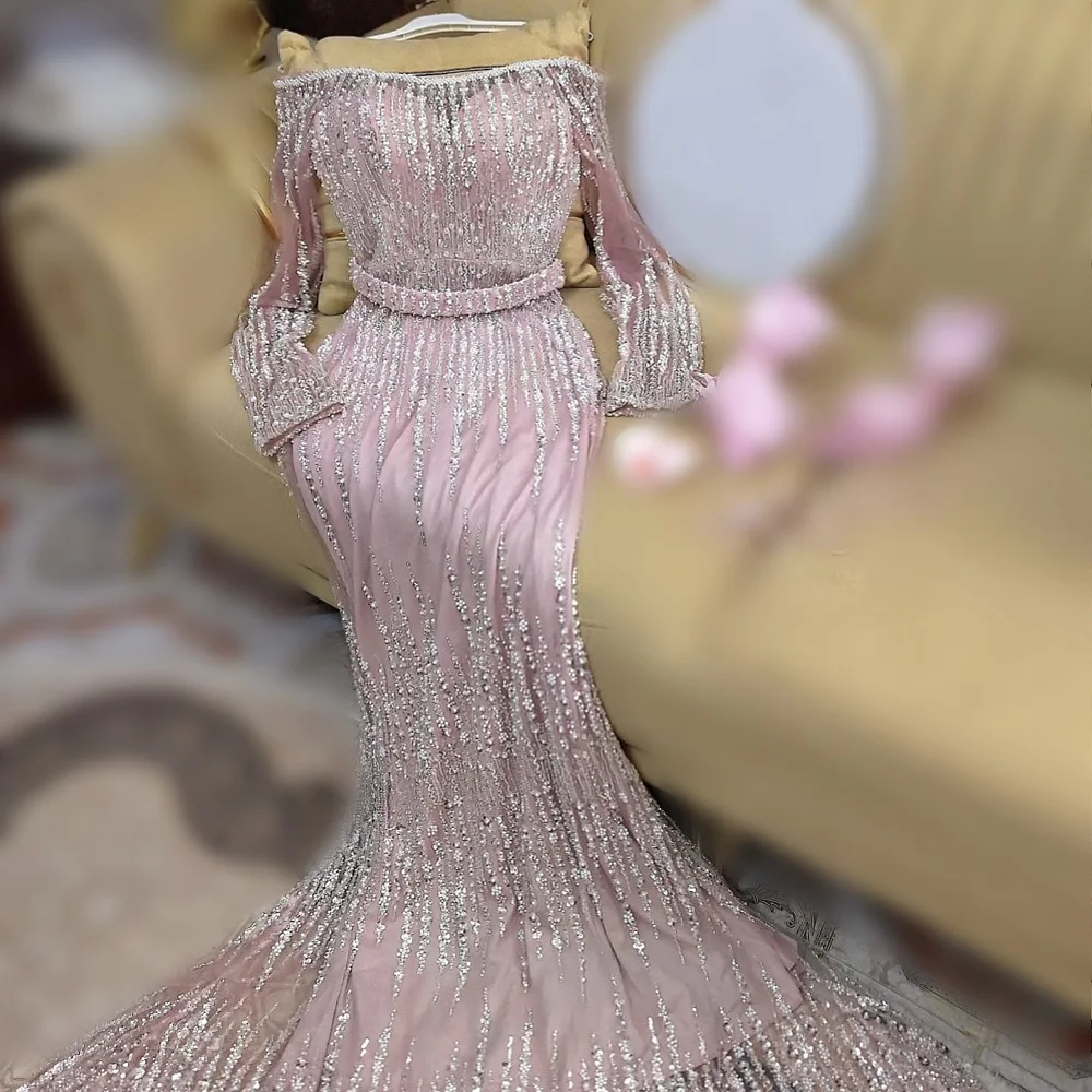 Maßgeschneidertes Luxus-Abendkleid mit Schulterfreiem Design und Glitzer, Bodenlange Trompetenform, Hochwertige Partyrobe für Bankette, Exquisit