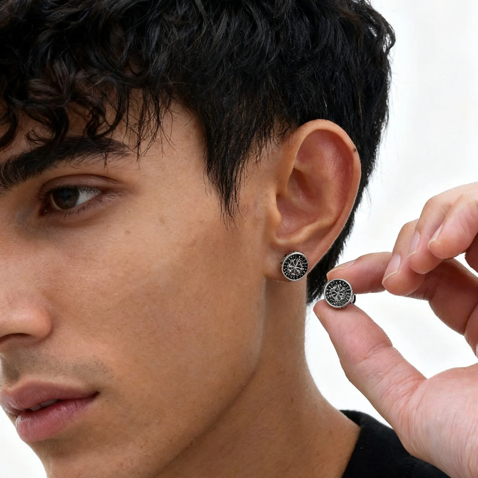 

Vintage Viking Stud Earrings for Men Boys,Round Compass Zircon Earring,Simple Jewelry Gift for Him