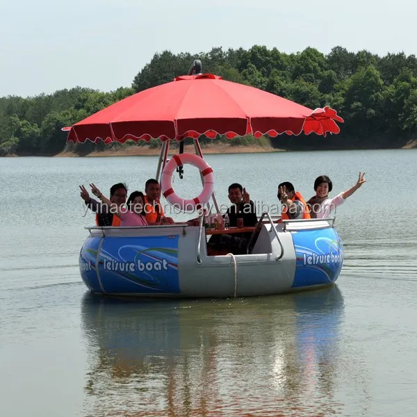 Wasserrestaurantboot mit Elektromotor, Elektromotorboot