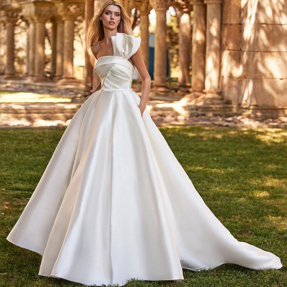 

Charming Strapless Pleat Wedding Dress Bridal A-Line Floor Length with Pocket and Belt Satin Open Back Bride Gowns Custom Made