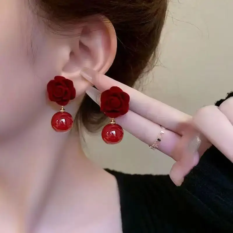 Personality  Retro Hong Kong style Unique High-end feel  Tassel Red Flannel Rose flower  Small beads Alloy Eardrop
