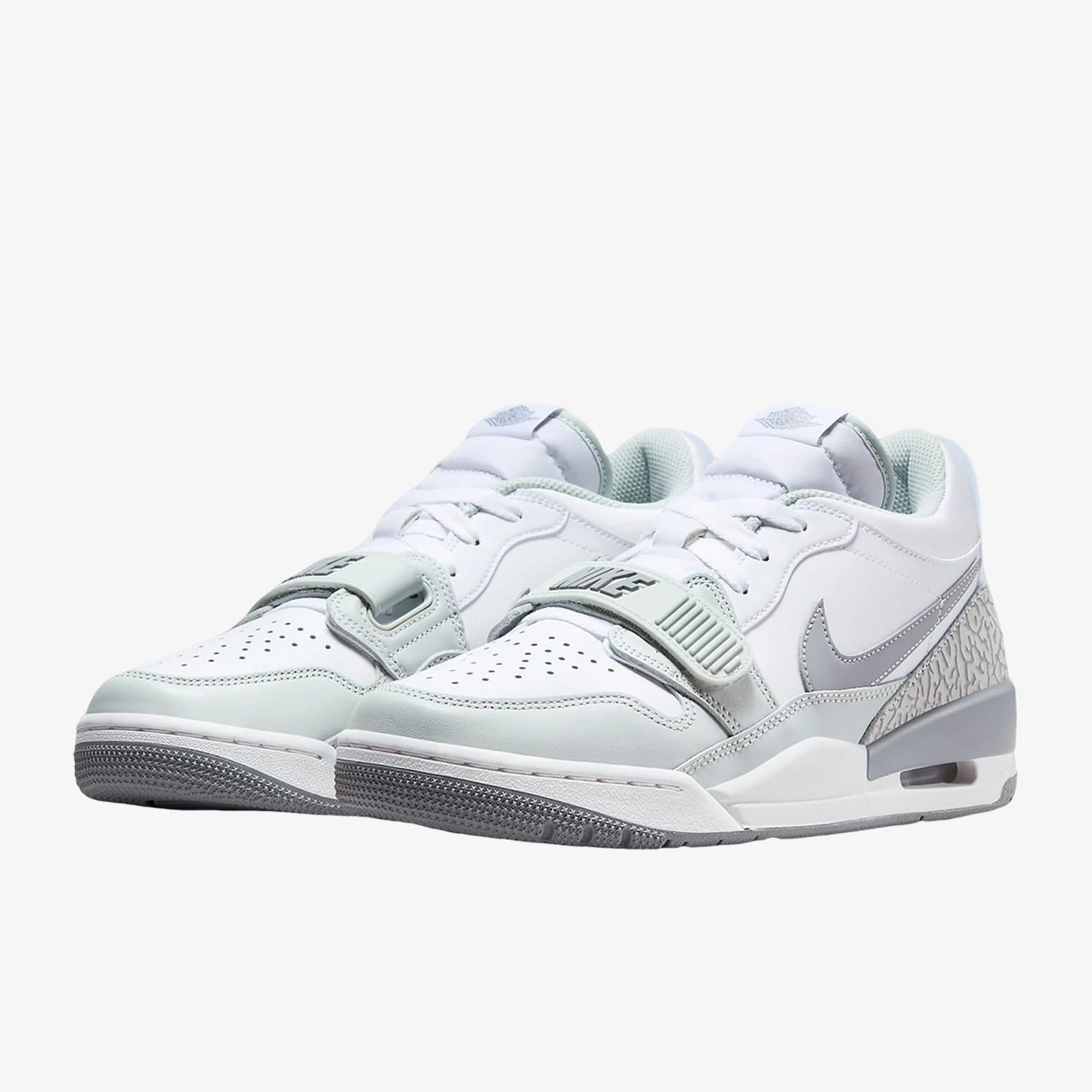 

Nike Authentic AIR JORDAN LEGACY 312 Men's Basketball Shoes FV8115-101