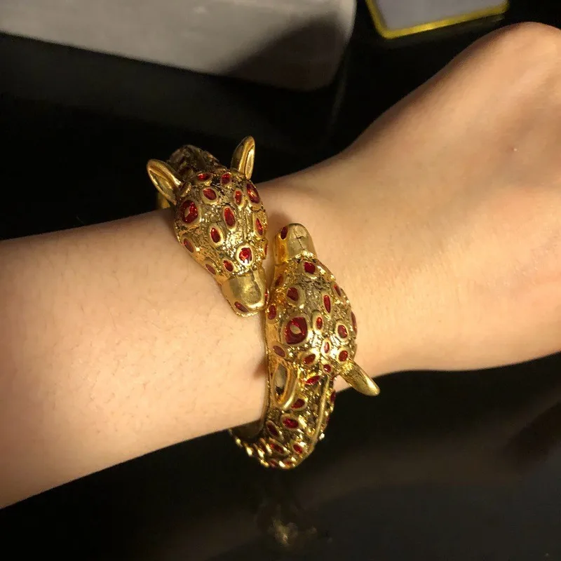 vintage retro style deer metal 3d bracelet enamel glaze bracelet hand jewelry